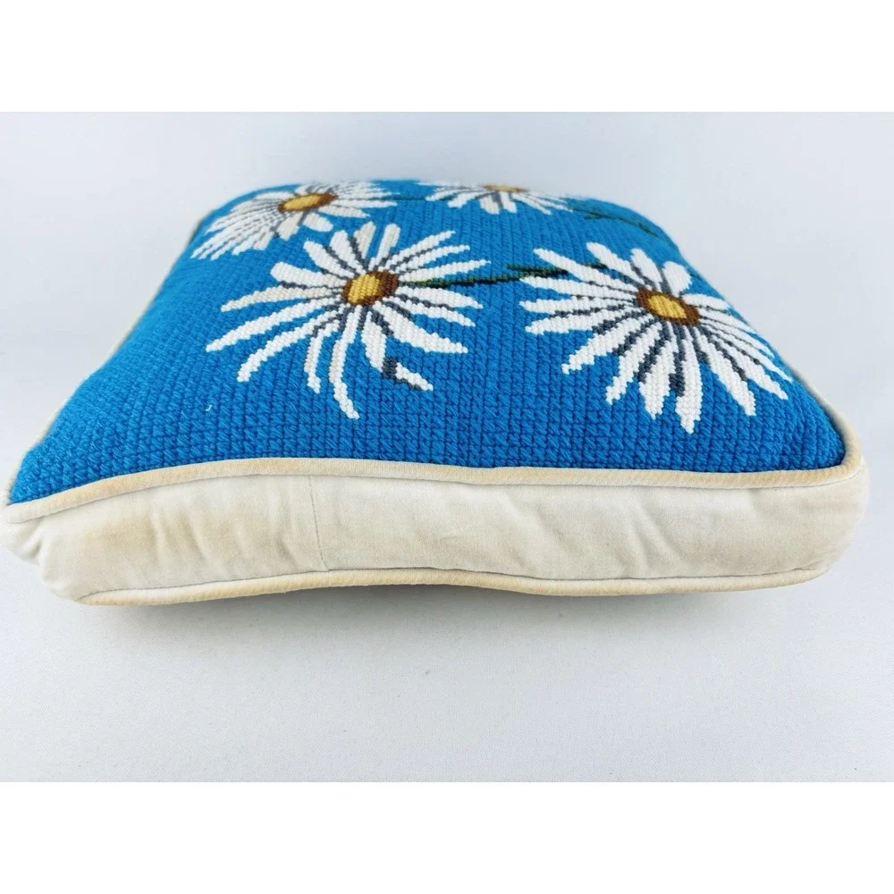 Vintage Needlepoint Daisy Floral Throw Pillow 14